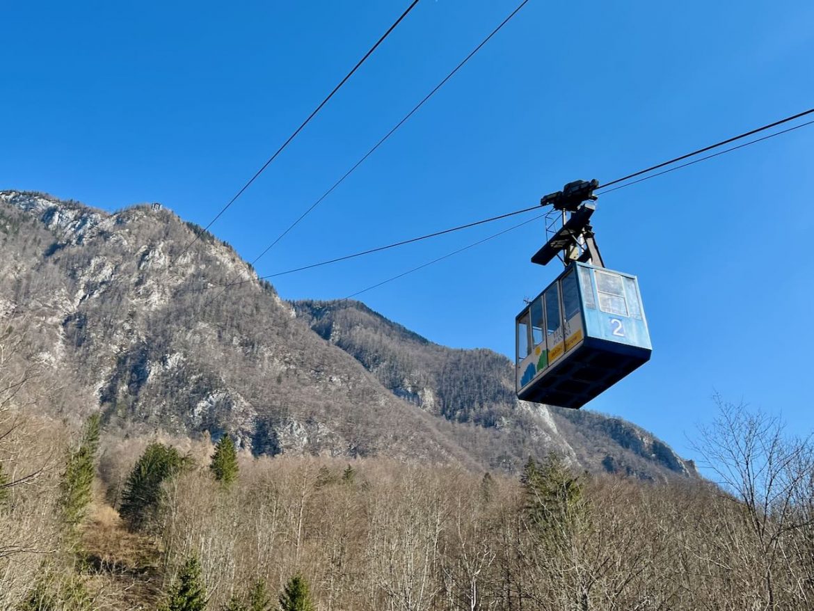 NOTICE: Technical inspection of the cablecar and chairlift.